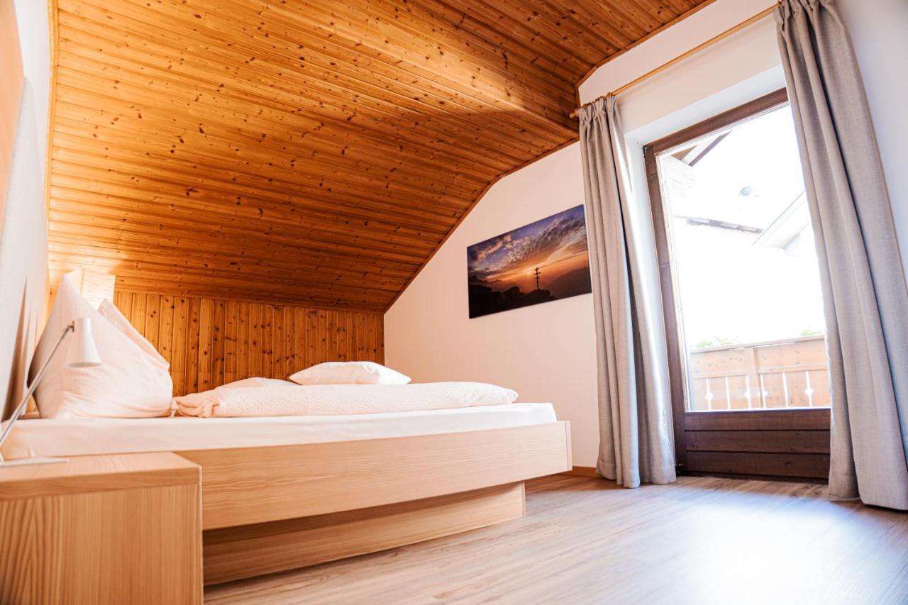 Ferienwohnungen Schweitzer Parcines Kültér fotó